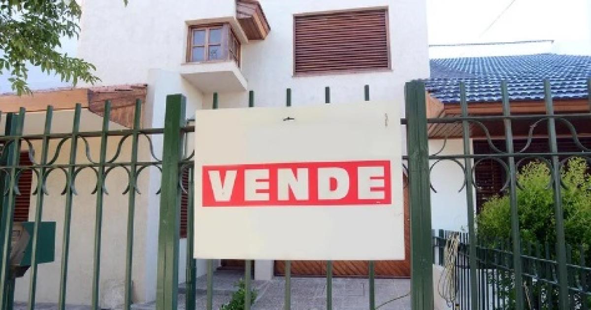 OFERTA Hoy el mercado de venta de casas y departamentos muestra una gran oferta en la ciudad