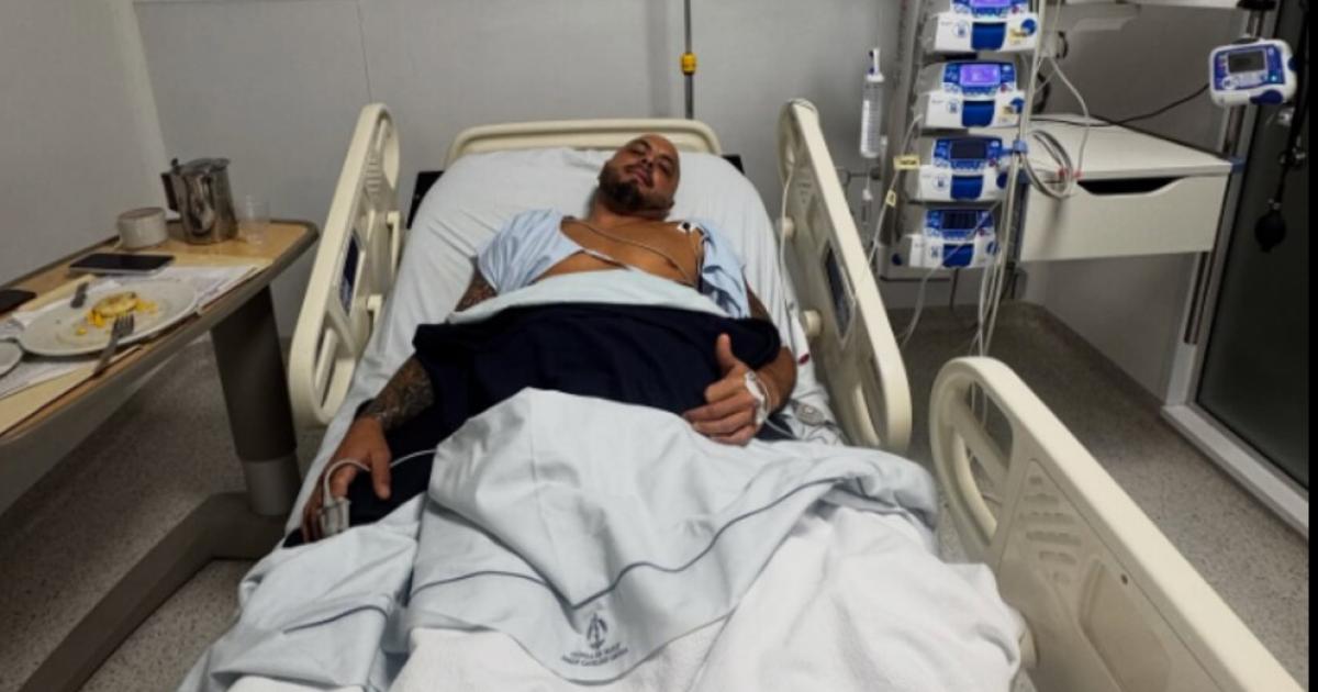 Operan por un infarto a Omar Peacuterez en Colombia