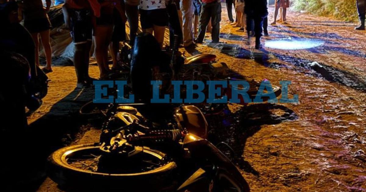 Quimiliacute- choque entre dos motos dejoacute una mujer fallecida y tres heridos graves