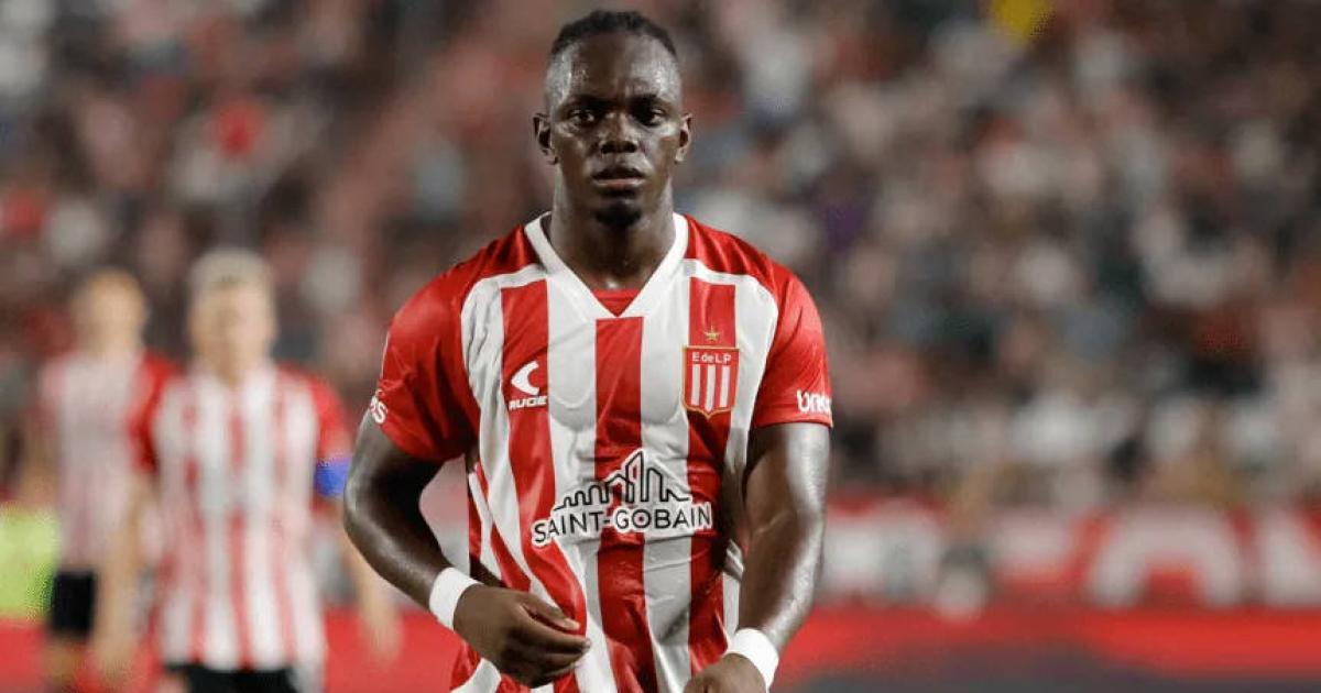 Boca avanza por Cetreacute y Estudiantes dio luz verde para negociar por el jugador