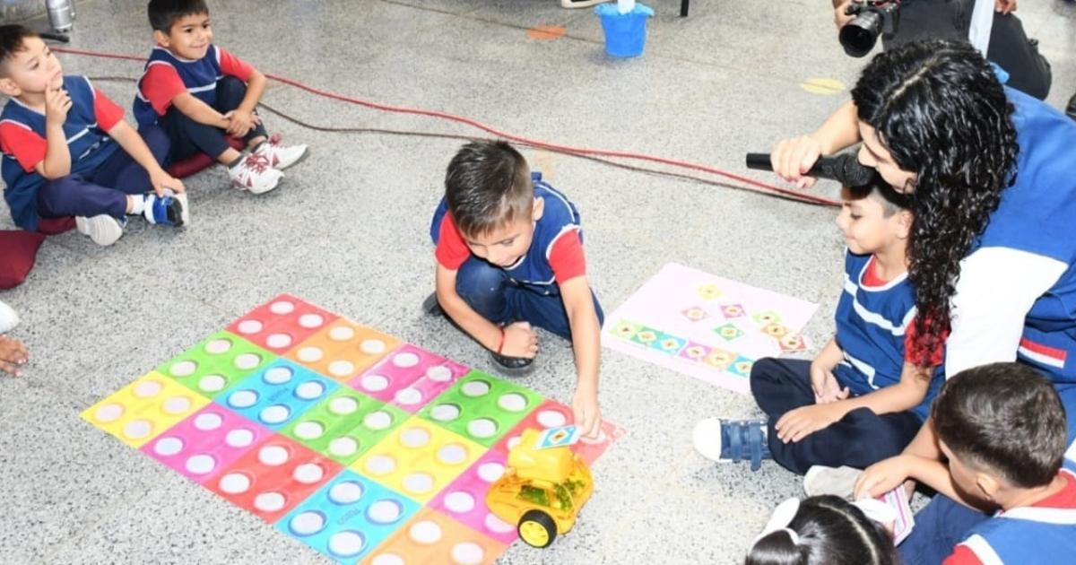 Llaman a cubrir cargos docentes para el Jardiacuten Municipal Papa Francisco