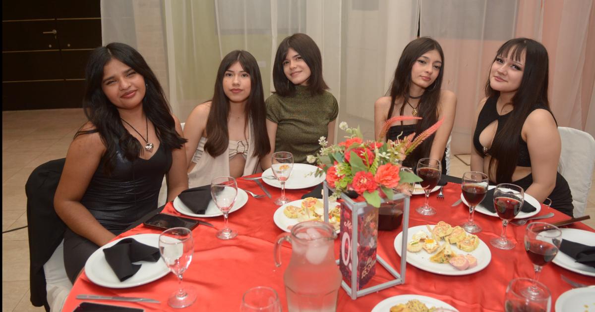 LA NOCHE SONtildeADA DE MAIA PILAR 