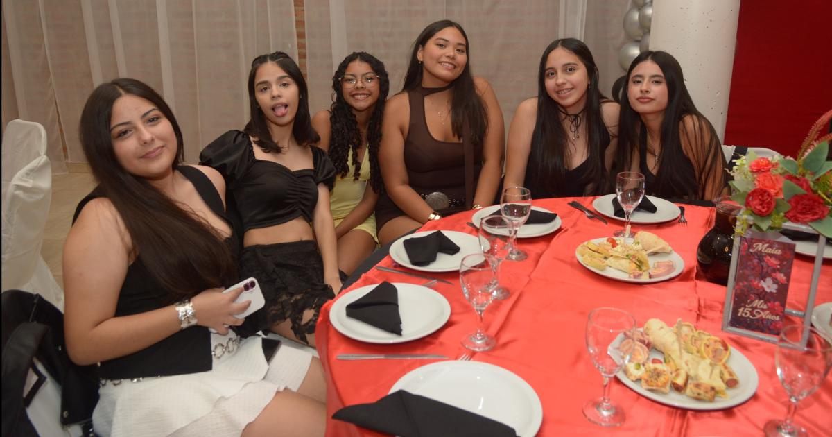 LA NOCHE SONtildeADA DE MAIA PILAR 