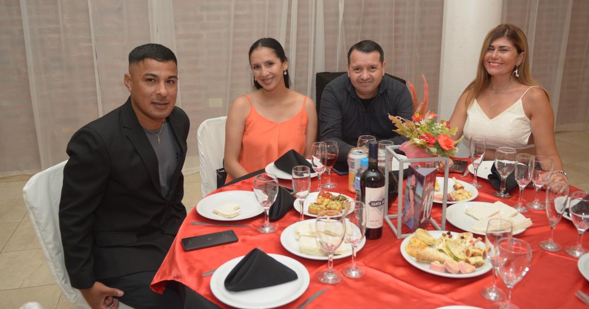 LA NOCHE SONtildeADA DE MAIA PILAR 