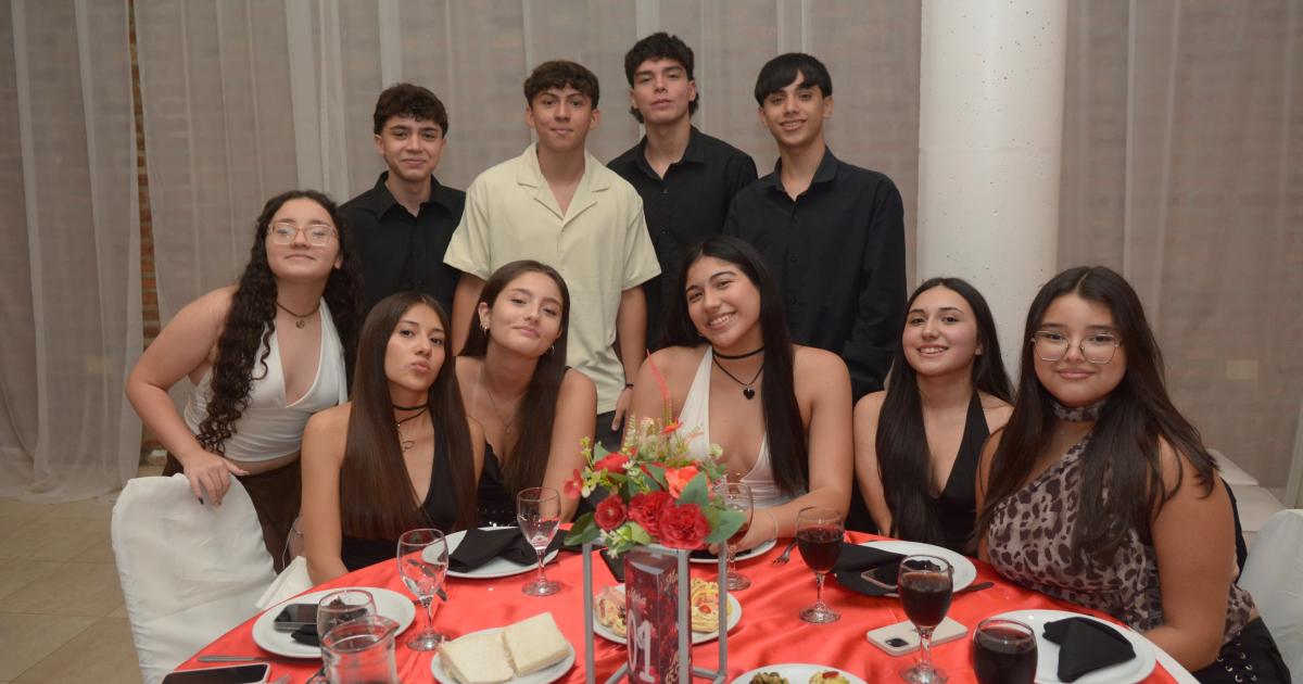 LA NOCHE SONtildeADA DE MAIA PILAR 