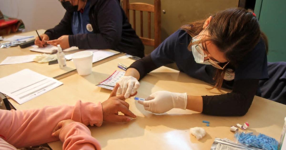 Si hay dudas instan a realizarse el test gratuito de VIH y siacutefilis