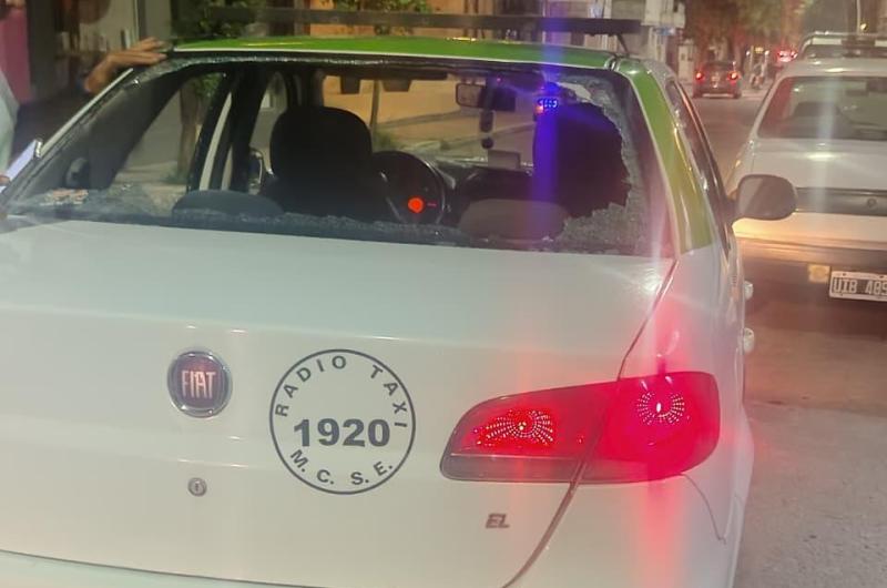 Grave- trapito destruyoacute el auto de remisero que se negoacute a pagar peaje