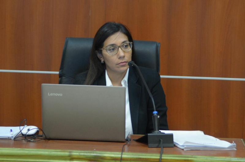 Grave- abusoacute de vecina cuando le pidioacute ayuda para abrir la puerta