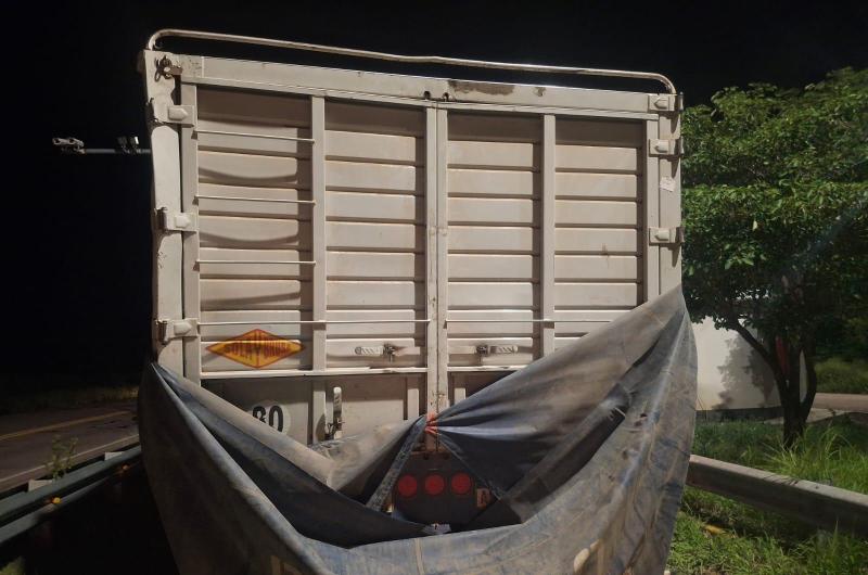 Camionero alcoholizado chocoacute se fugoacute y pudo provocar una tragedia en la Ruta 34