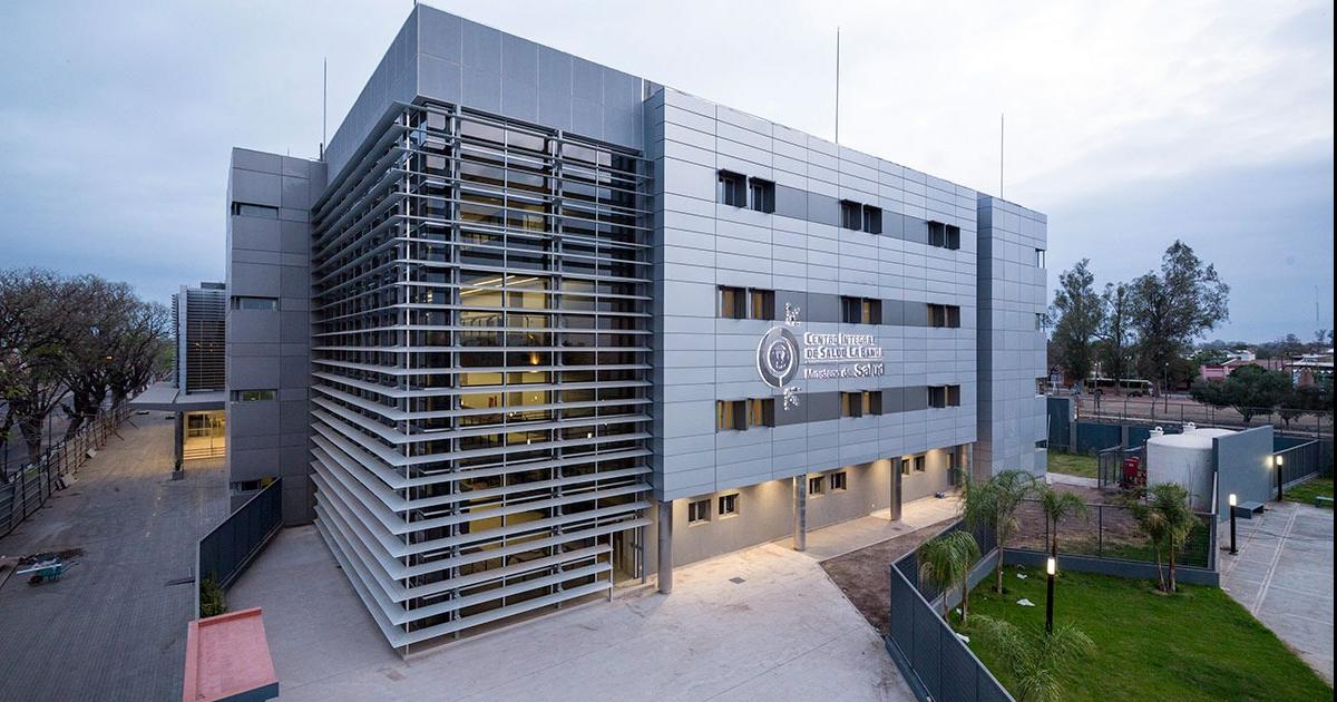 Dos hermanas denuncian por acoso a enfermero santiaguentildeo