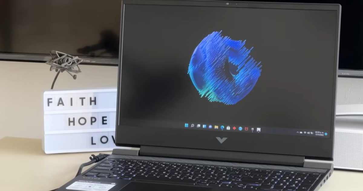 De baacutesicas a versaacutetiles- coacutemo evolucionaron las notebooks y queacute cambioacute en el mercado