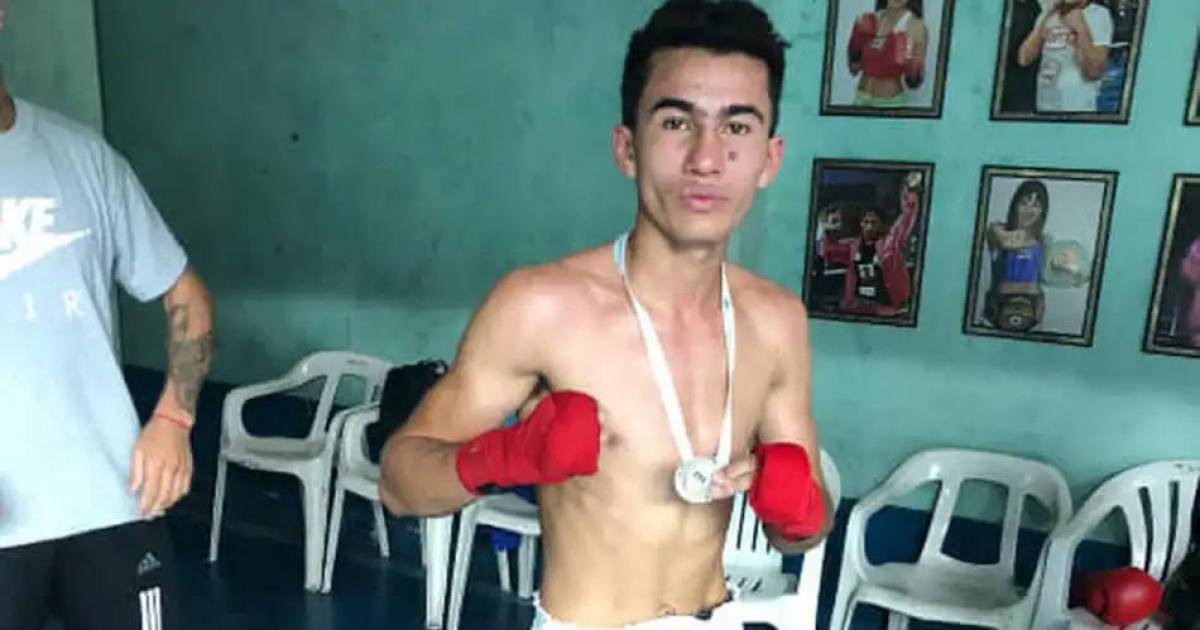 Astorga y Meza abren el fuego del box en el Coliseo