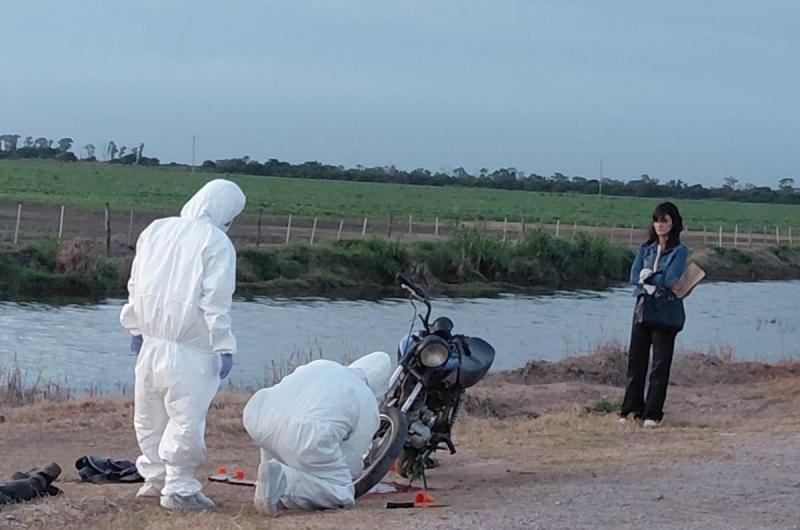 PERICIAS Sobrero trabajó en la escena con expertos de Criminalística Fern�ndez destacado futbolista