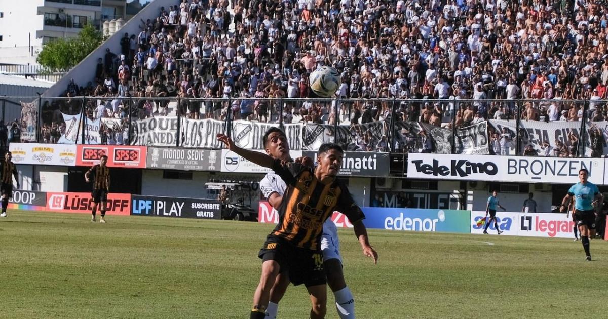 (Foto- X- @CLUBAMITRE)