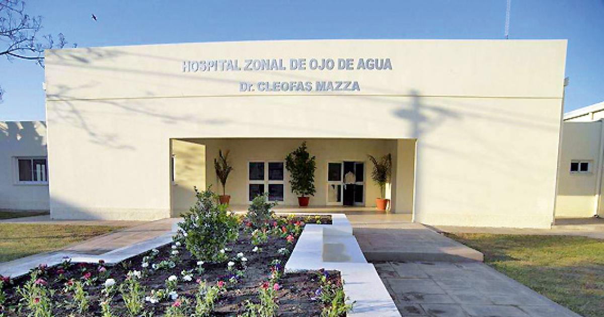 Una mujer de 90 antildeos fue rescatada cuando su casa se prendioacute fuego- quedoacute internada