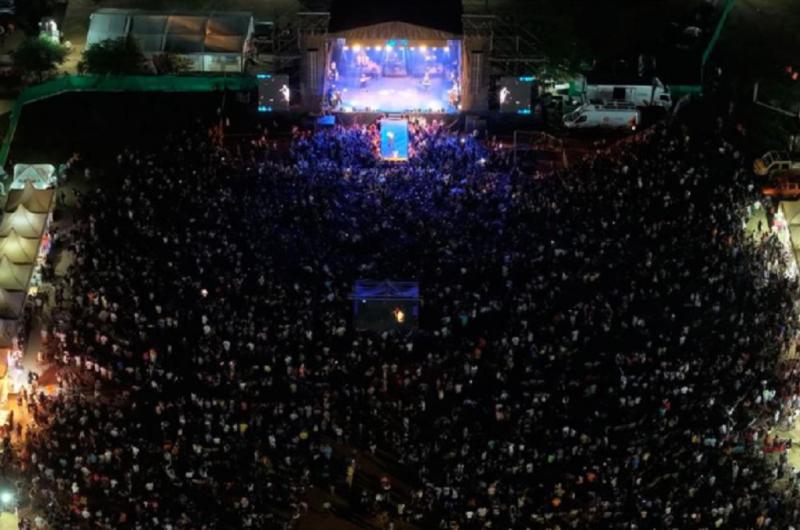 La celebración se desarrolla en el Campo de Deportes del Club Atlético Sumampa  - Foto Captura