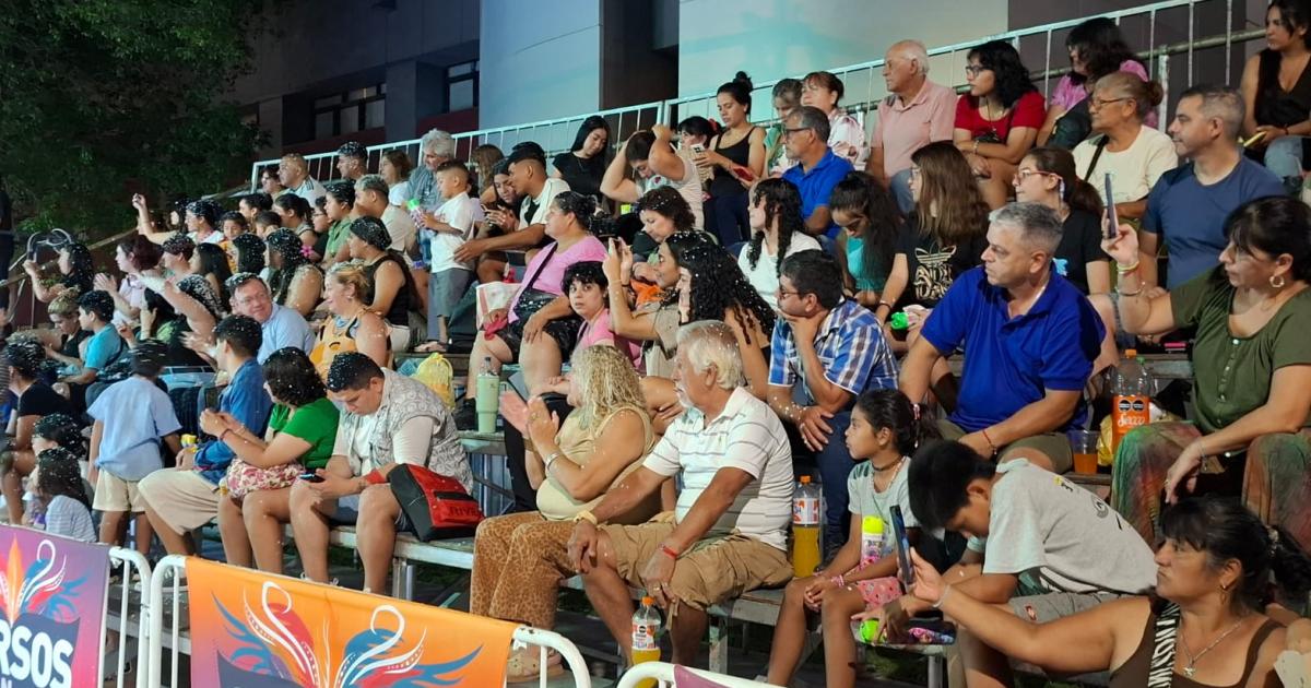 Las Termas vibra con los Corsos del Norte en los Carnavales 2026