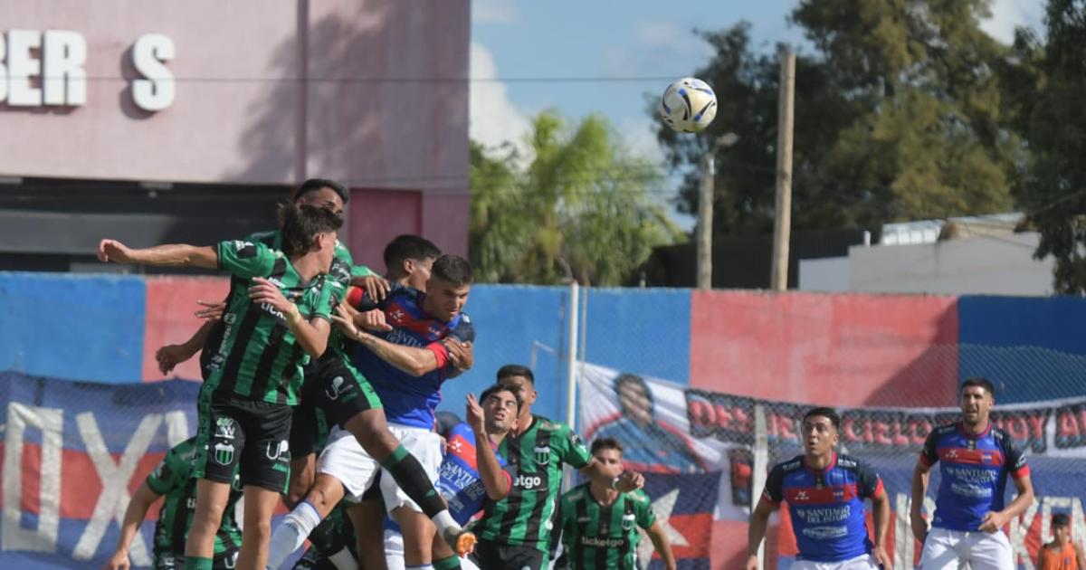 Guumlemes perdonoacute en el primer tiempo no tuvo eficacia y cayoacute 1 a 0 en su debut