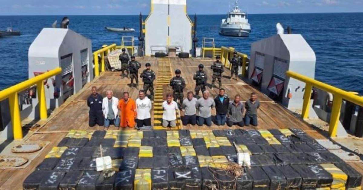 Bukele anuncioacute la mayor incautacioacuten de cocaiacutena en la historia de El Salvador