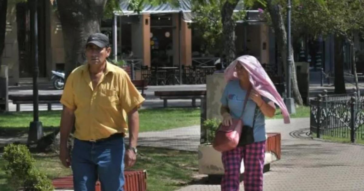 Mieacutercoles sofocante- la teacutermica trepa a 476degC en la Madre de Ciudades