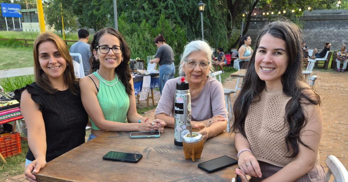 ARTE VIVO FEST REUNIOacute A LOS SANTIAGUENtildeOS