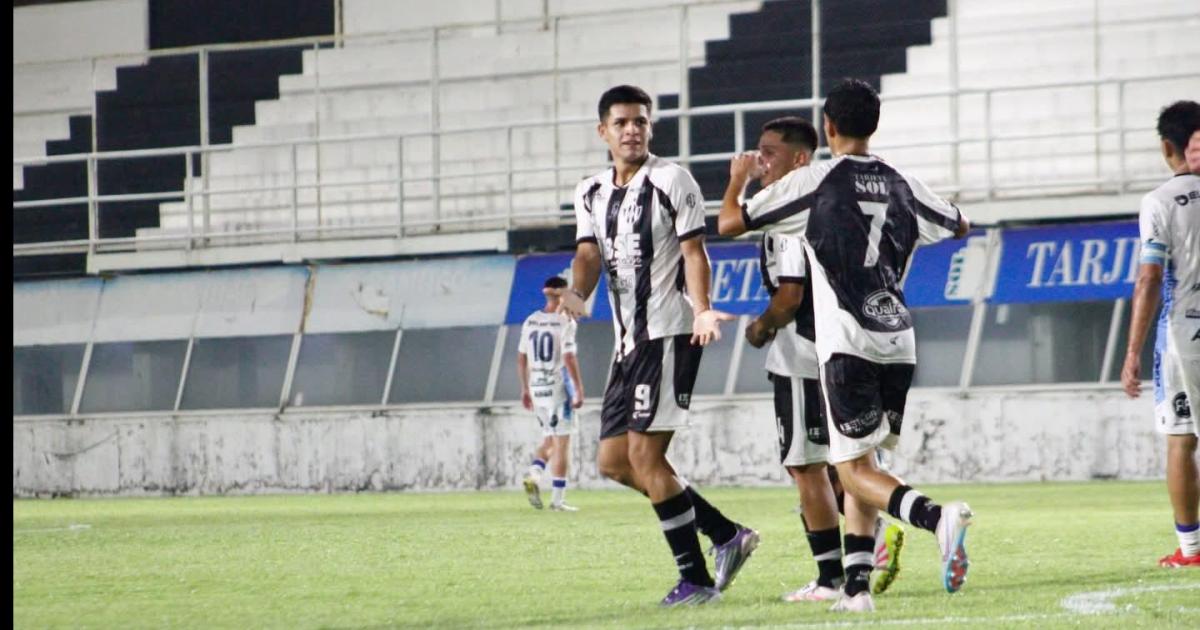 FIGURA Martín Cuitiño se llenó de goles el martes y fue clave en el primer triunfo de la Reserva de Central ante La Crema por el Apertura de la LPF