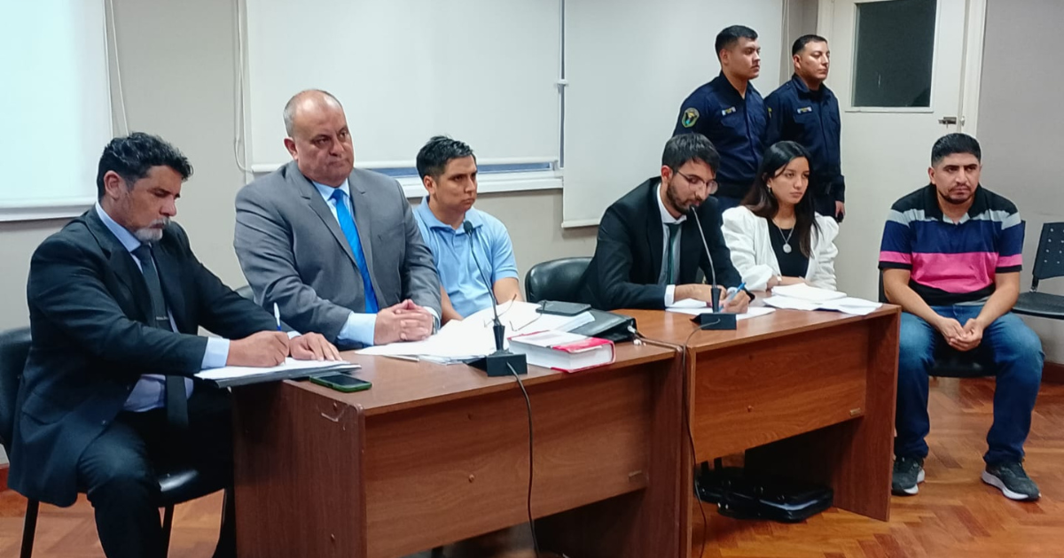 La Fiscaliacutea solicitoacute prisioacuten preventiva para Guzmaacuten y Flekenstein Diacuteaz