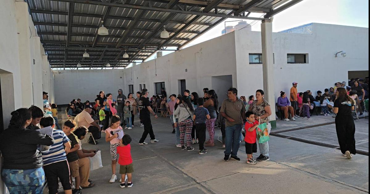 En Clodomira se completoacute la ficha meacutedica escolar a 400 alumnos