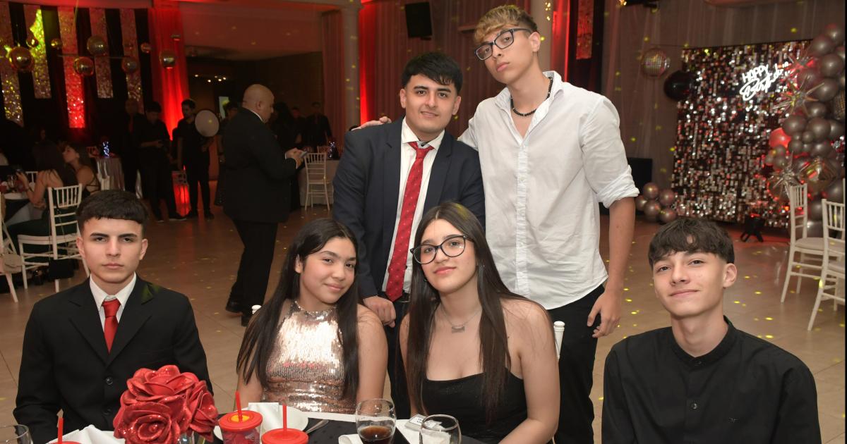 ISABELLA TUVO SU NOCHE SONtildeADA