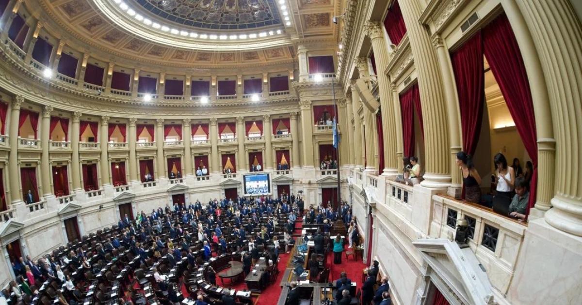 El oficialismo buscaraacute convertir en ley la reforma laboral el proacuteximo viernes 27 en el Senado