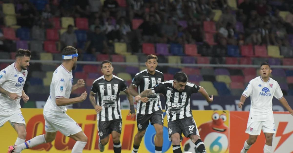 Central Coacuterdoba se adhiere al paro del fuacutetbol argentino en respaldo a la AFA