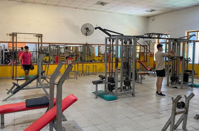 Queacute propuestas deportivas ofrece el Gimnasio Municipal bandentildeo