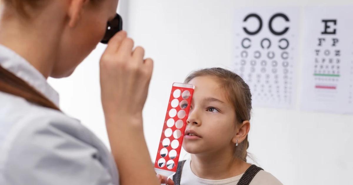 ASISTENCIA En la actualidad un control visual m�s frecuente y estandarizado redunda en una detección m�s temprana de defectos visuales