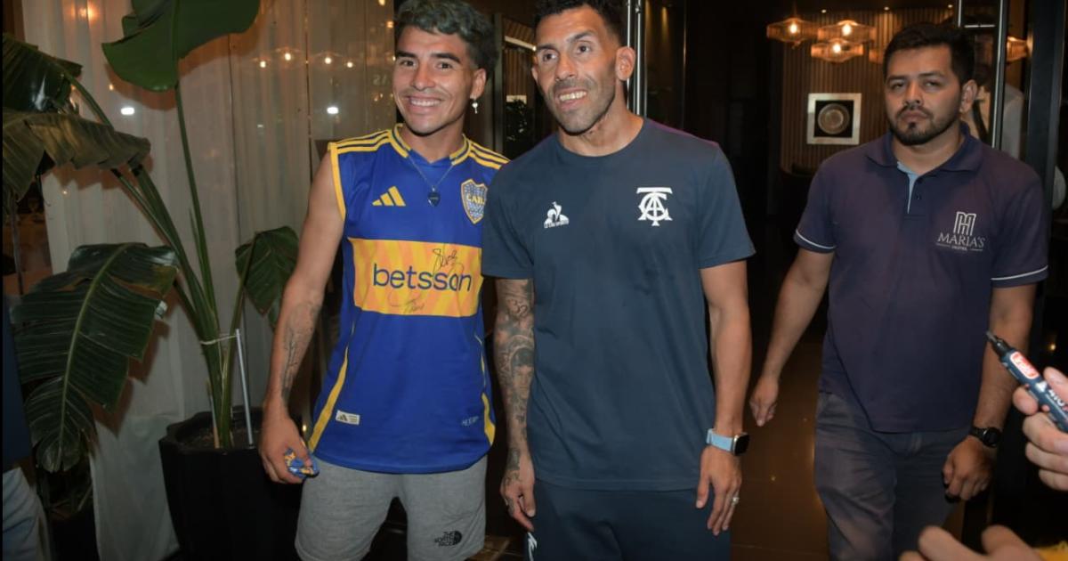 Alito Toledo le dedicoacute una cancioacuten Carlos Tevez