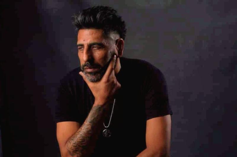 Un caos en pandemia motivoacute a Demi a crear