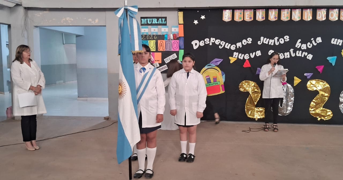 Con un emotivo acto dieron comienzo al ciclo lectivo 2026  en la Escuela 500 de Los Pirpintos
