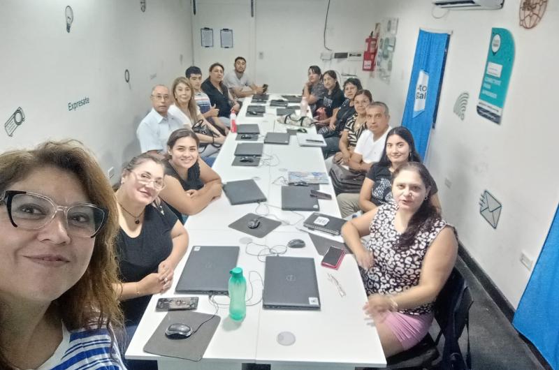 Invitan a participar del taller IA en la Vida Diaria