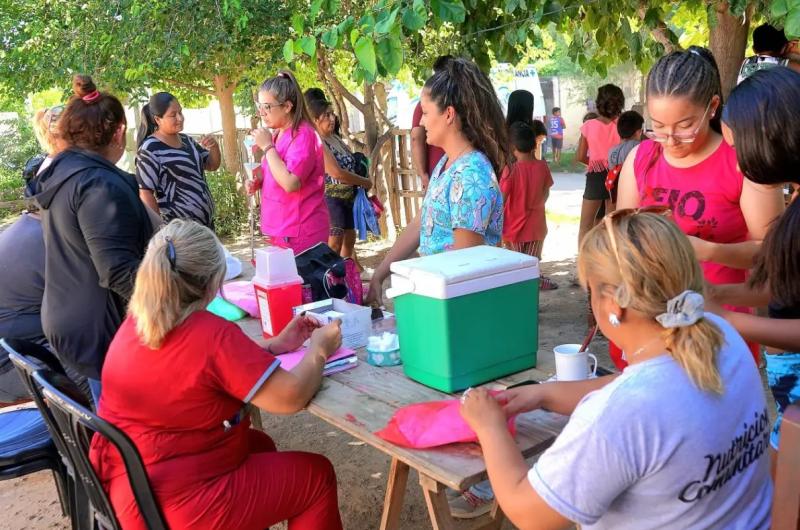 Numerosos vecinos asistieron al operativo Maacutes Cerca Tuyo