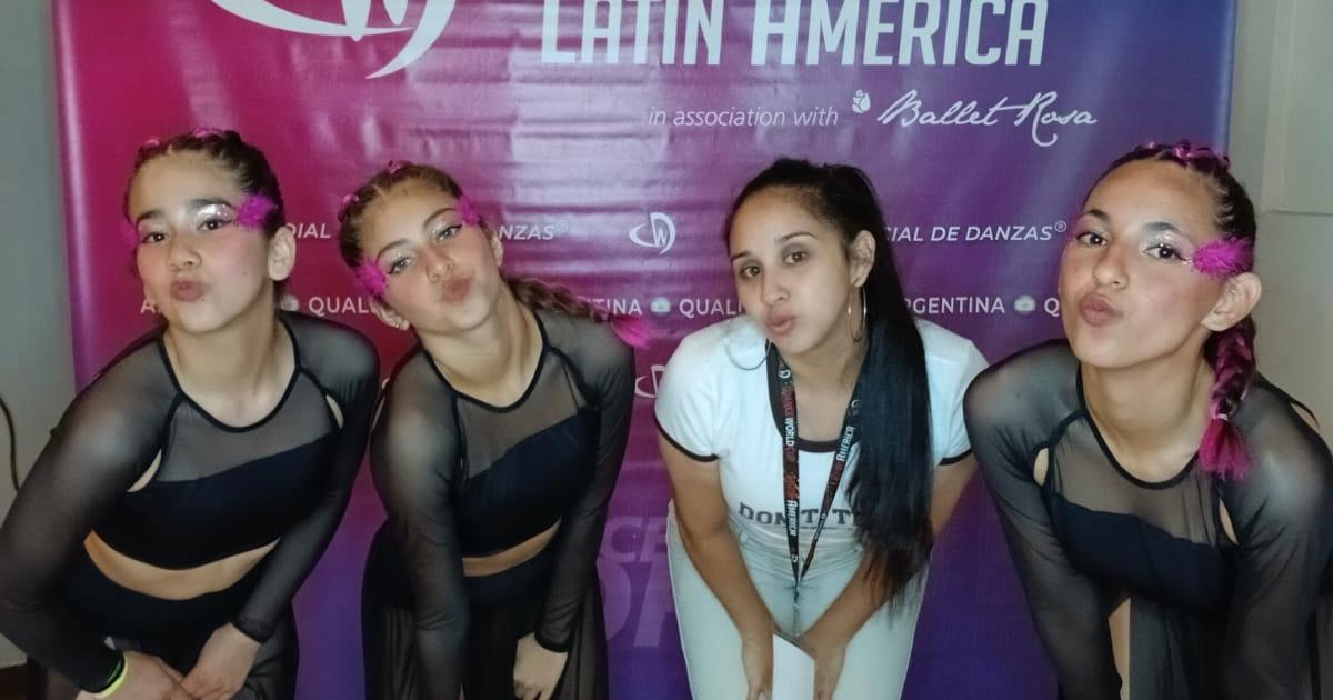 La Escuela Arabesque de gimnasia riacutetmica competiraacute en Meacutexico 