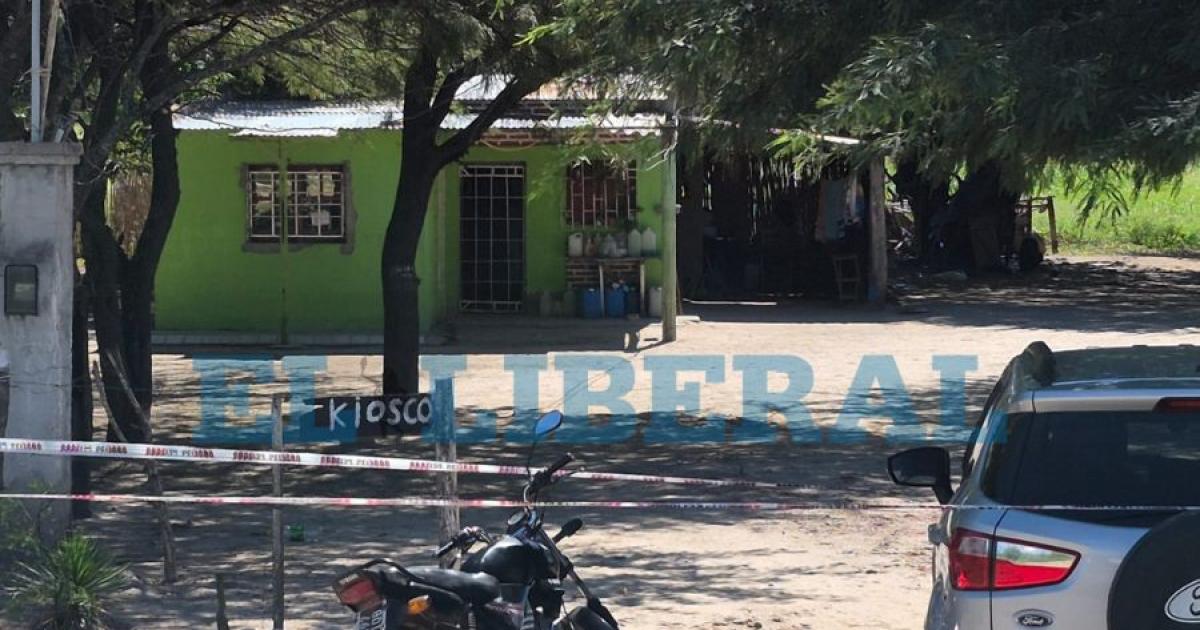 El Liberal en la zona del femicidio de Amanda Chazarreta en la localidad de El Aibe