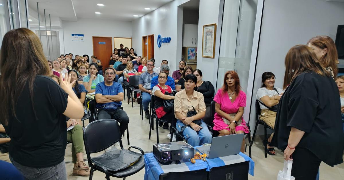 SADOP realizoacute su primera asamblea del antildeo con eje en salarios y rechazo a la reforma laboral