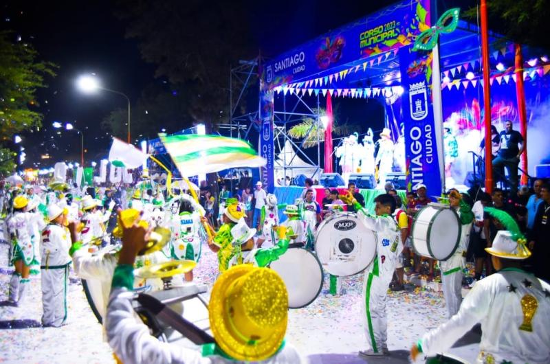 Arranca el Corso 2026 en la Costanera con comparsas murgas y carrozas