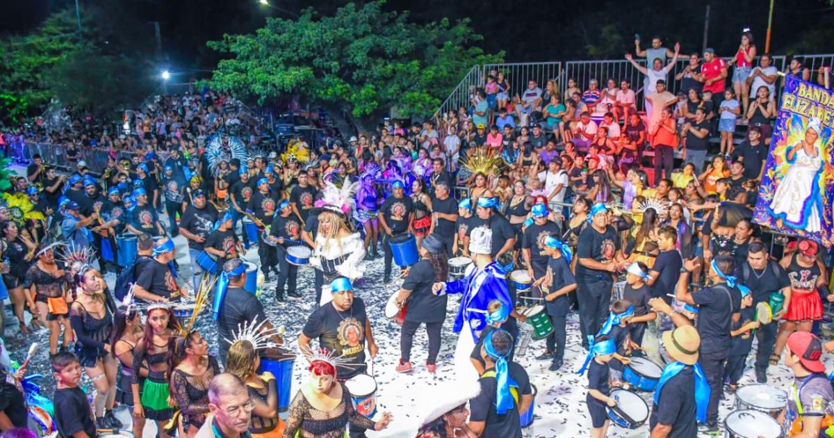 GALERIacuteA DE FOTOS- Asiacute se vive el Corso 2026 en la Costanera