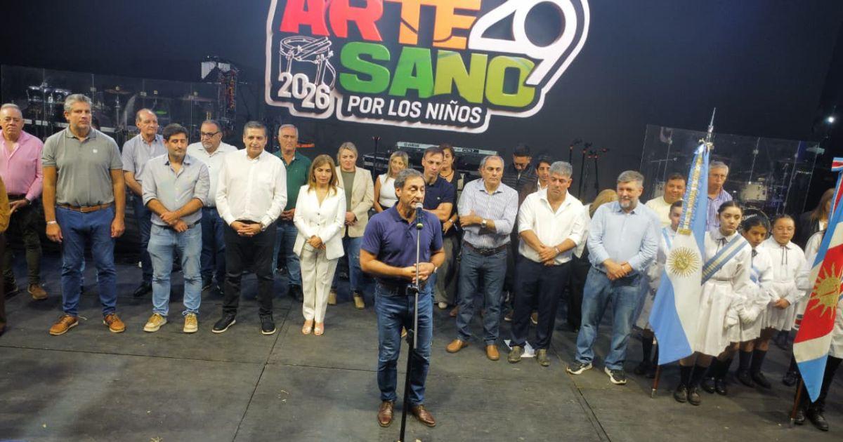 Silva Neder ratifico en el Festival del Artesano el compromiso del Gobierno Provincial el compromiso de las infancias y la identidad cultural