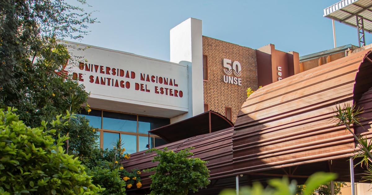 Paro docente en la UNSE