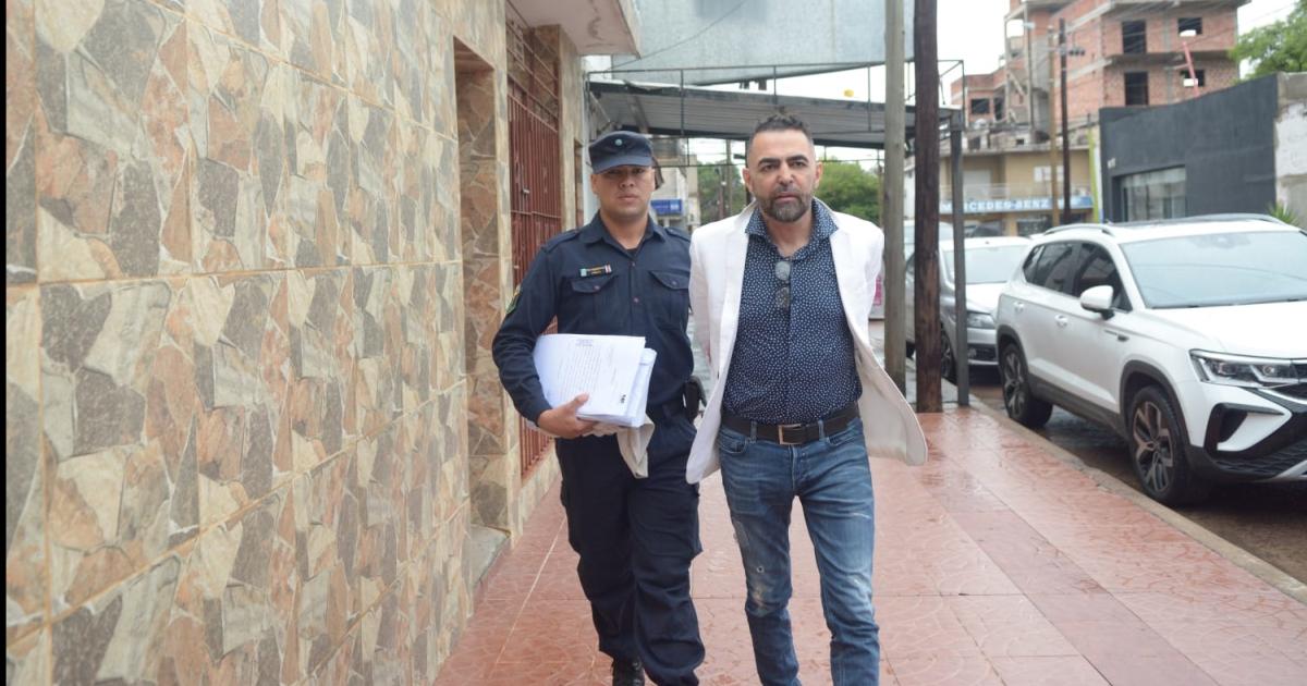 Ordenan asistencia meacutedica para Petros y alojarlo en la Tercera
