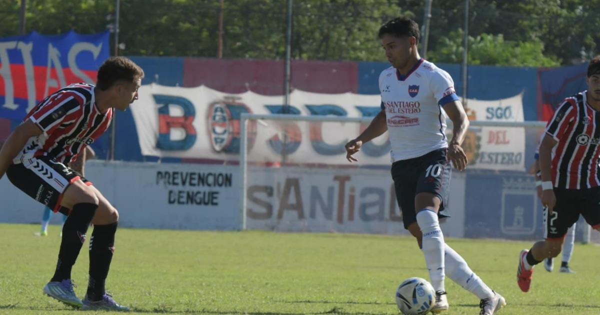 Guumlemes vencioacute a Chacarita 2-1 y cosechoacute su primera alegriacutea del antildeo