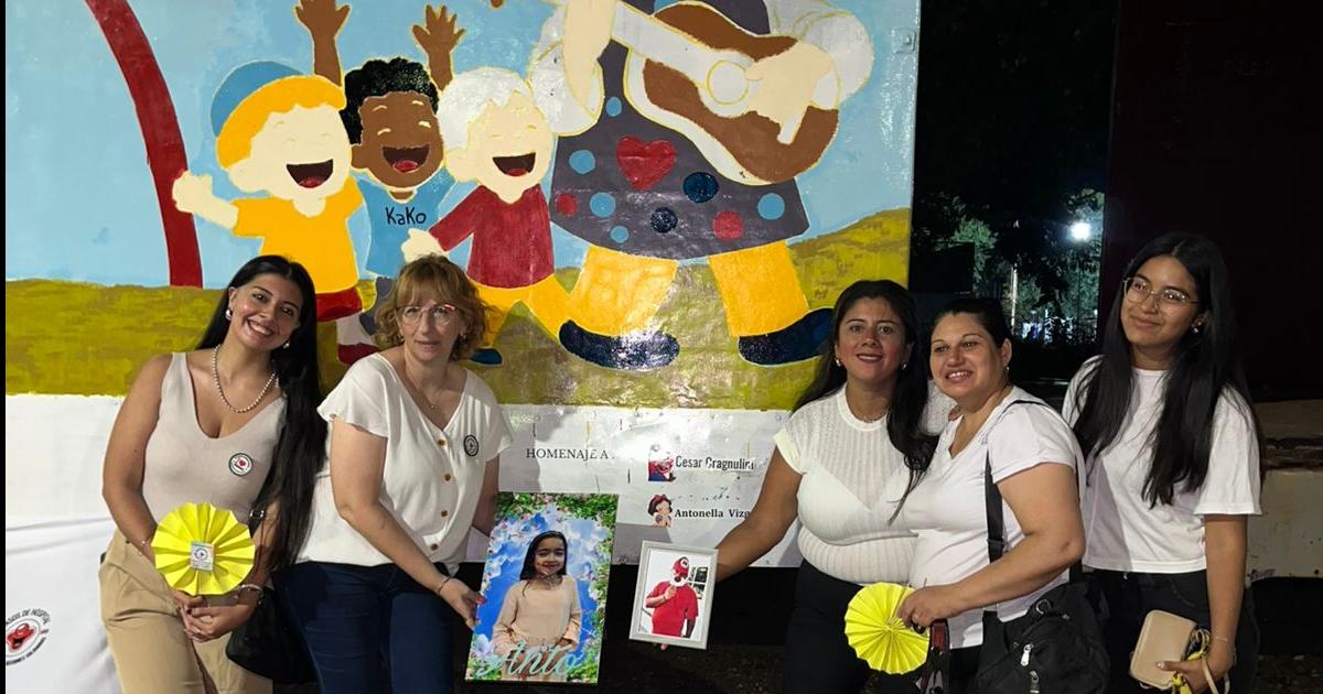 Con un mural destacan el trabajo de Sonrisas y Acciones Solidarias