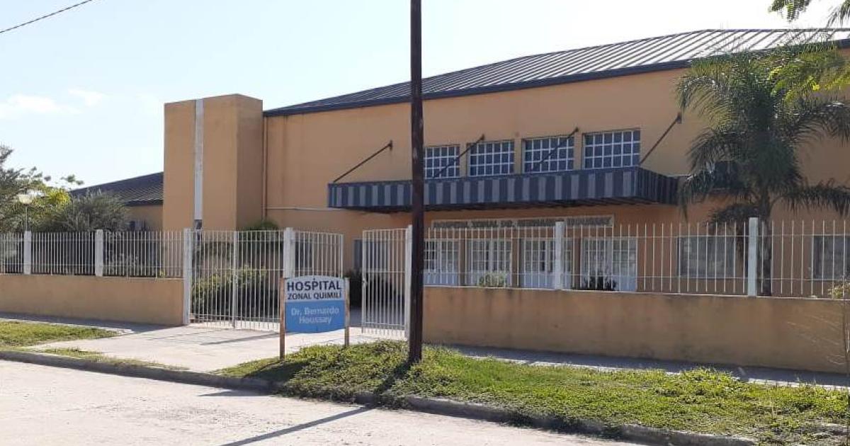 Escaacutendalo en el hospital- joven atacoacute a personal de salud y fue demorado