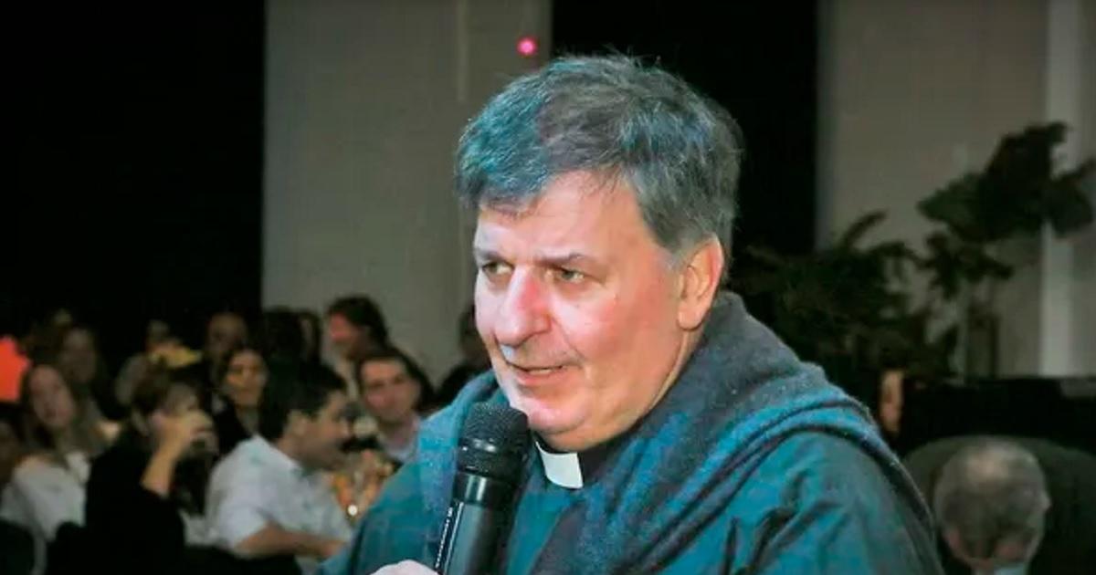 Rodríguez Alcobendas de 68 años y conocido como el padre Dami�n - Foto- Minuto Uno